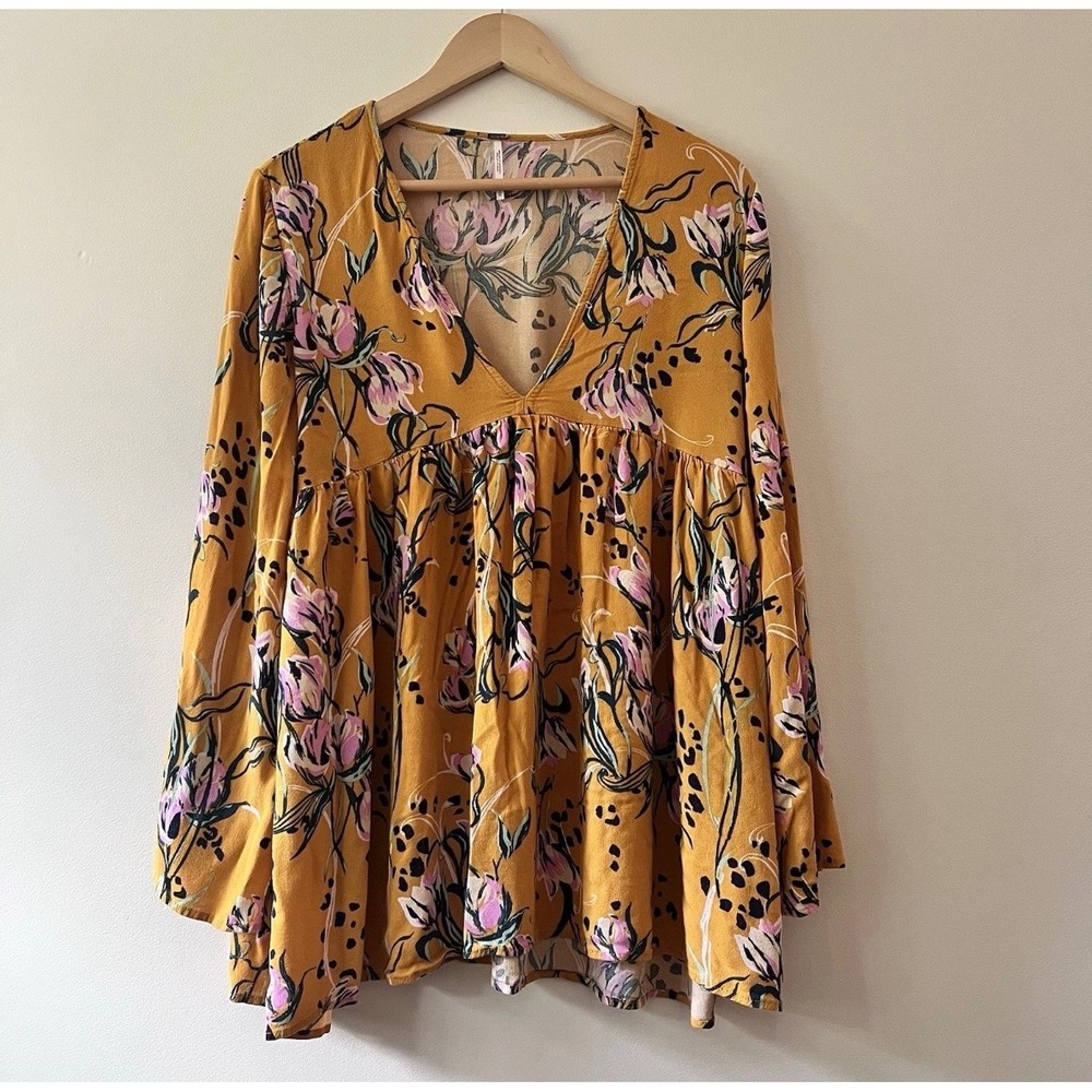 Free People Bella Boho Floral Tunic Top Bell Sleeve Small - Picture 1 of 8